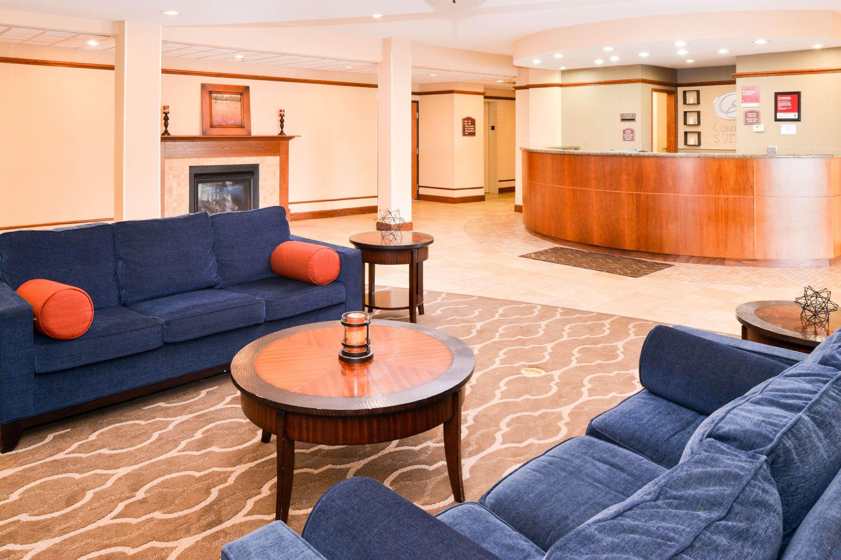 Comfort Suites Mount Vernon Exterior foto