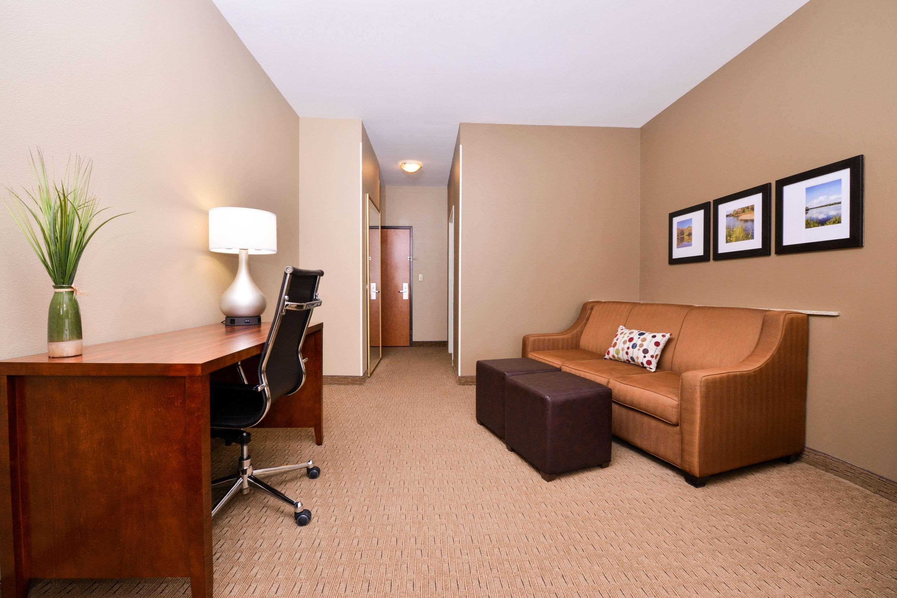 Comfort Suites Mount Vernon Exterior foto
