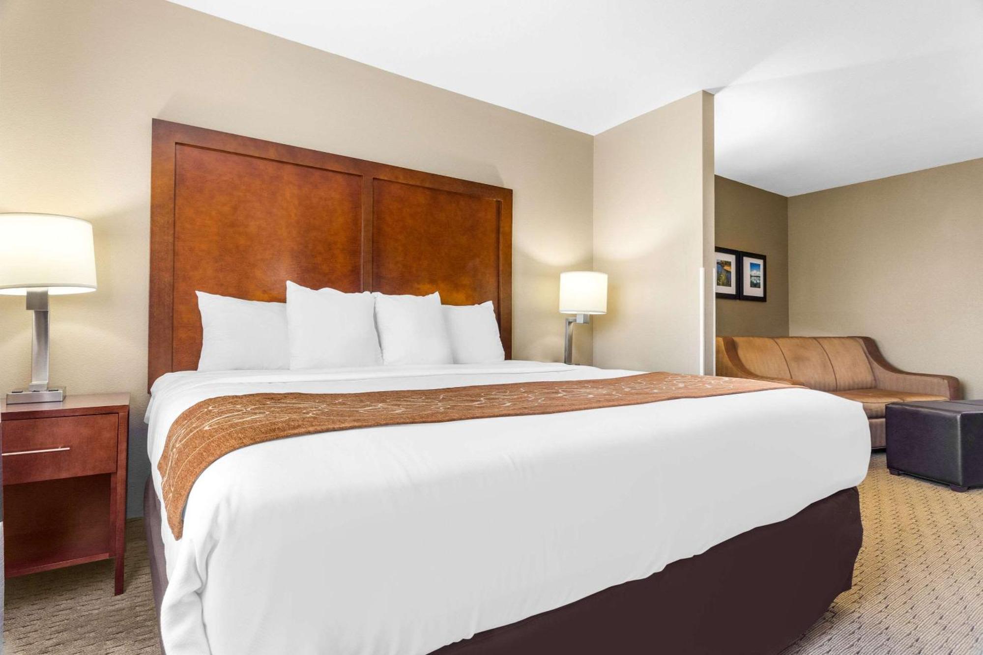 Comfort Suites Mount Vernon Exterior foto