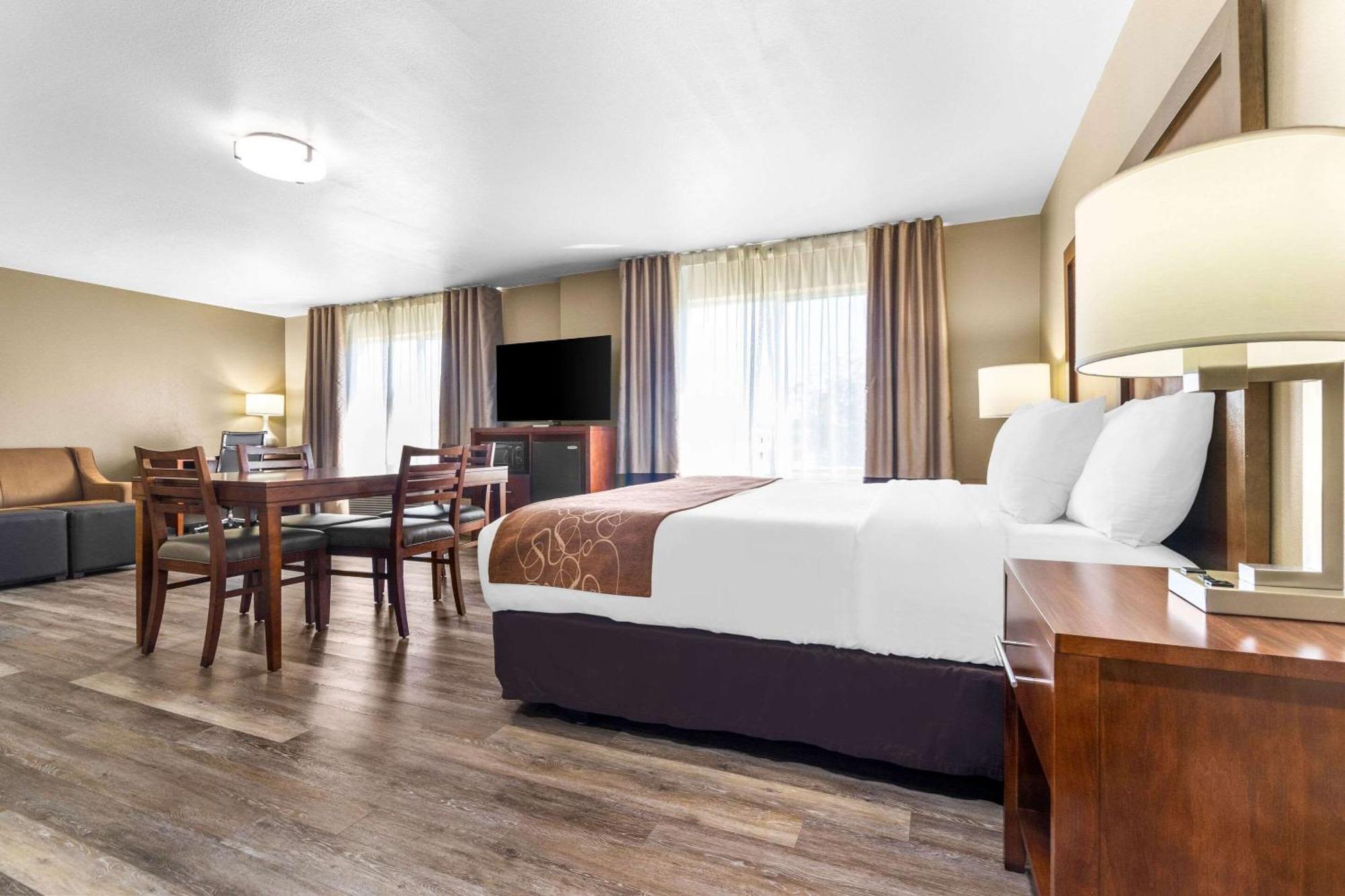 Comfort Suites Mount Vernon Exterior foto