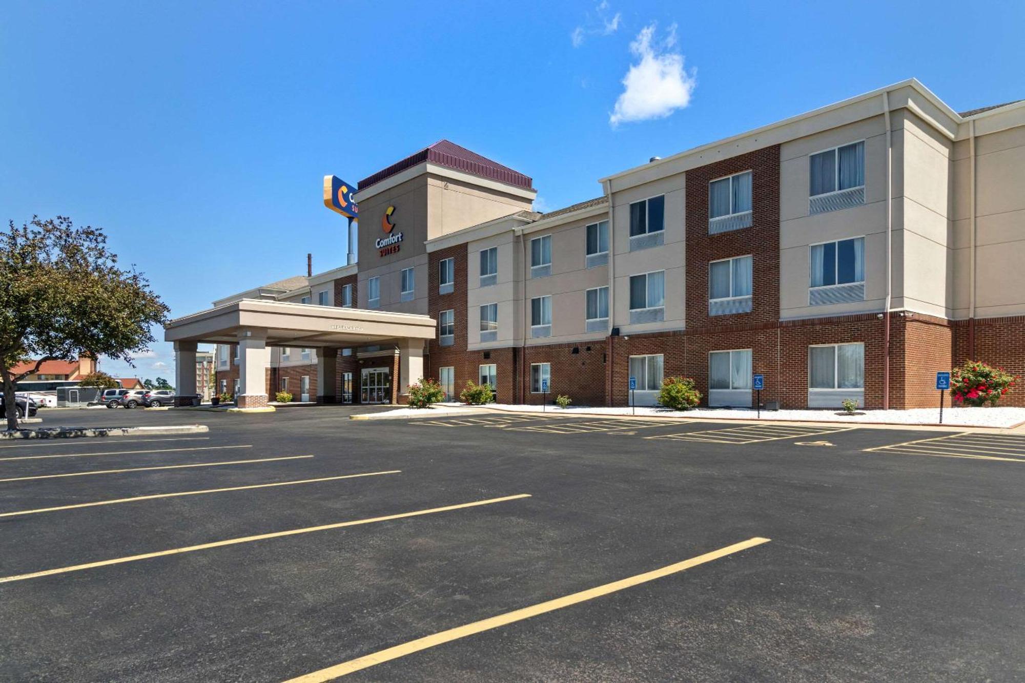 Comfort Suites Mount Vernon Exterior foto