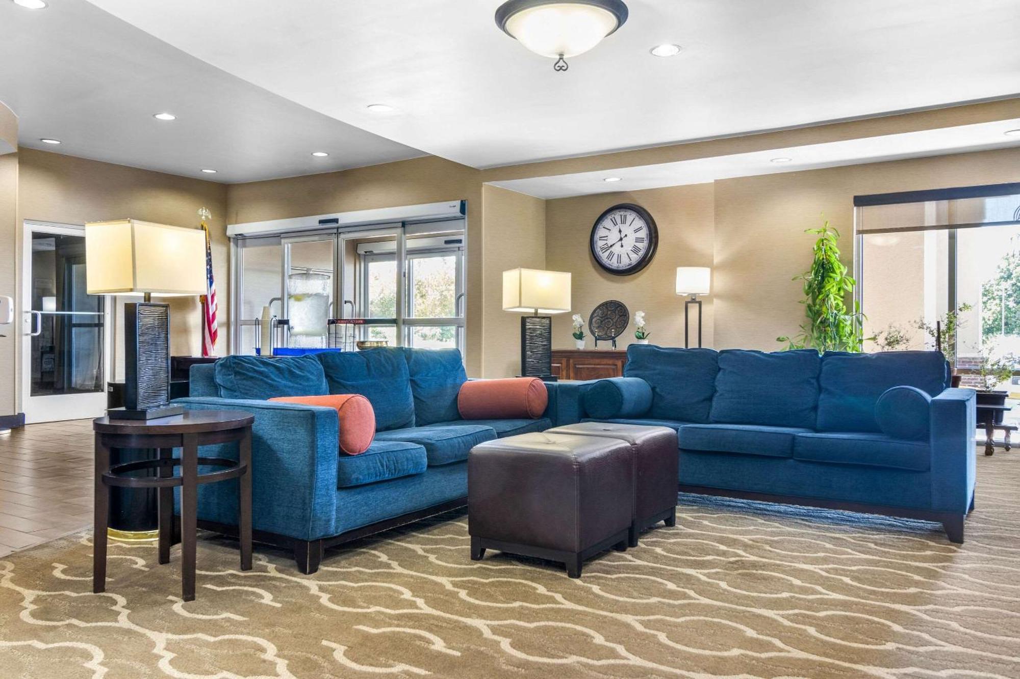Comfort Suites Mount Vernon Exterior foto