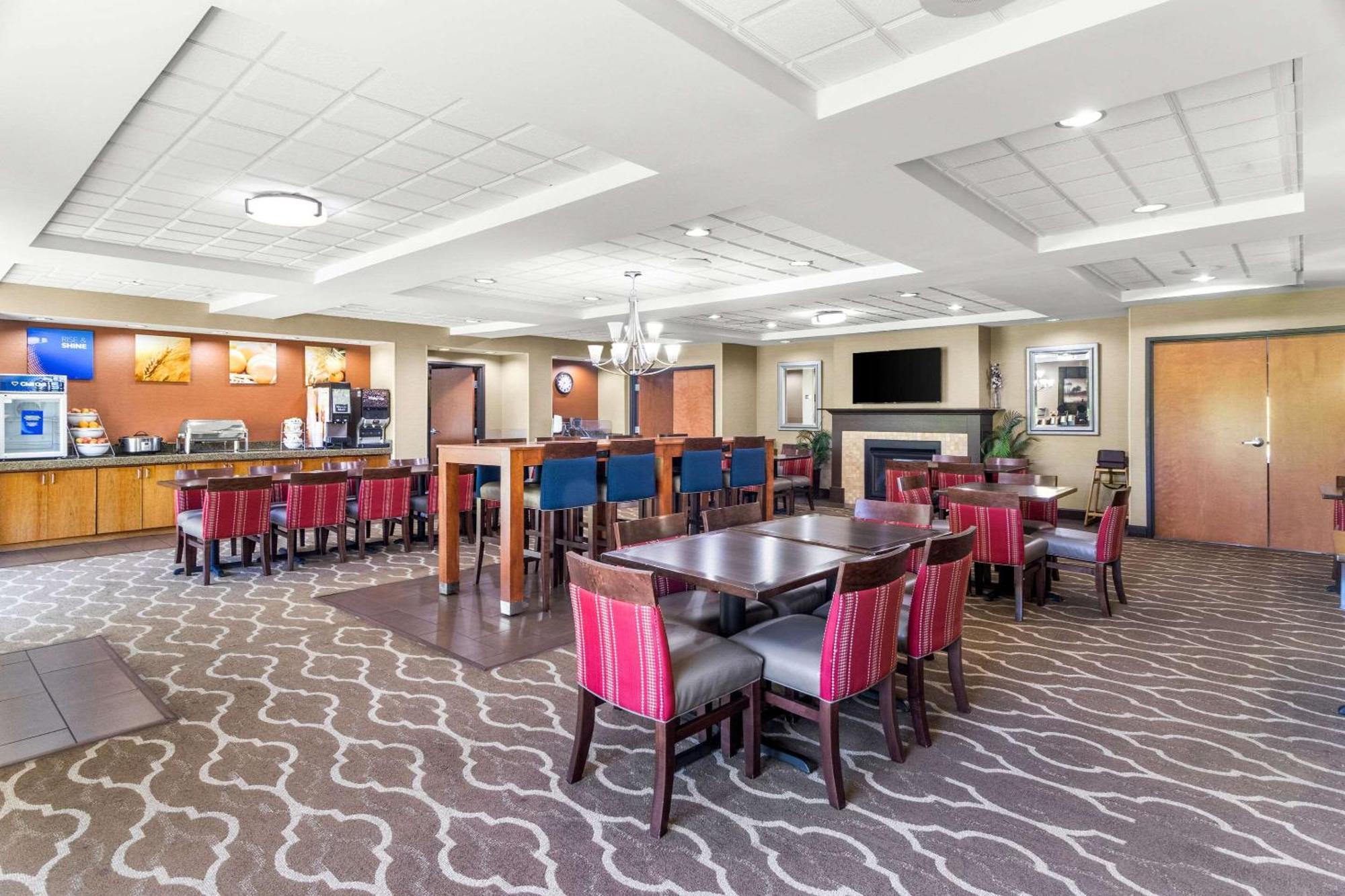 Comfort Suites Mount Vernon Exterior foto