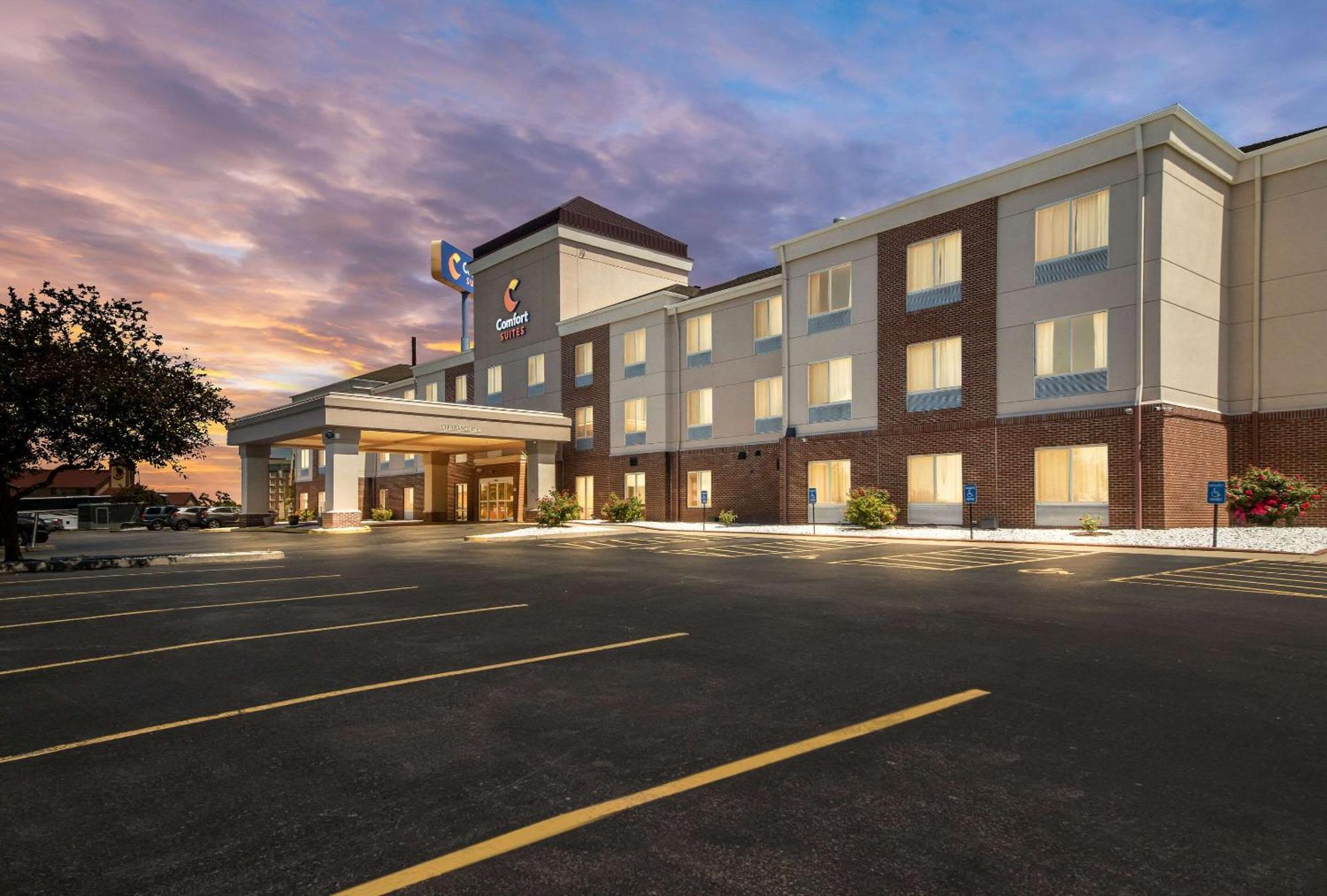 Comfort Suites Mount Vernon Exterior foto