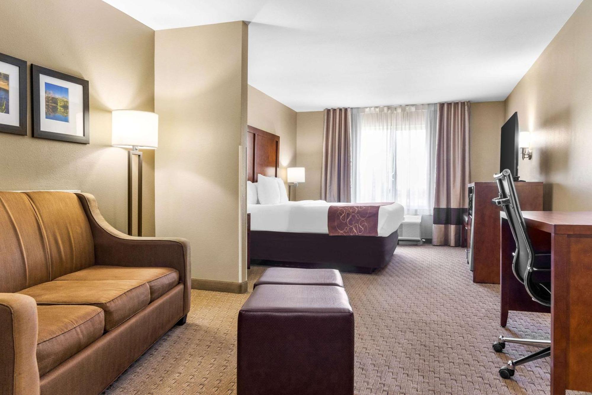 Comfort Suites Mount Vernon Exterior foto