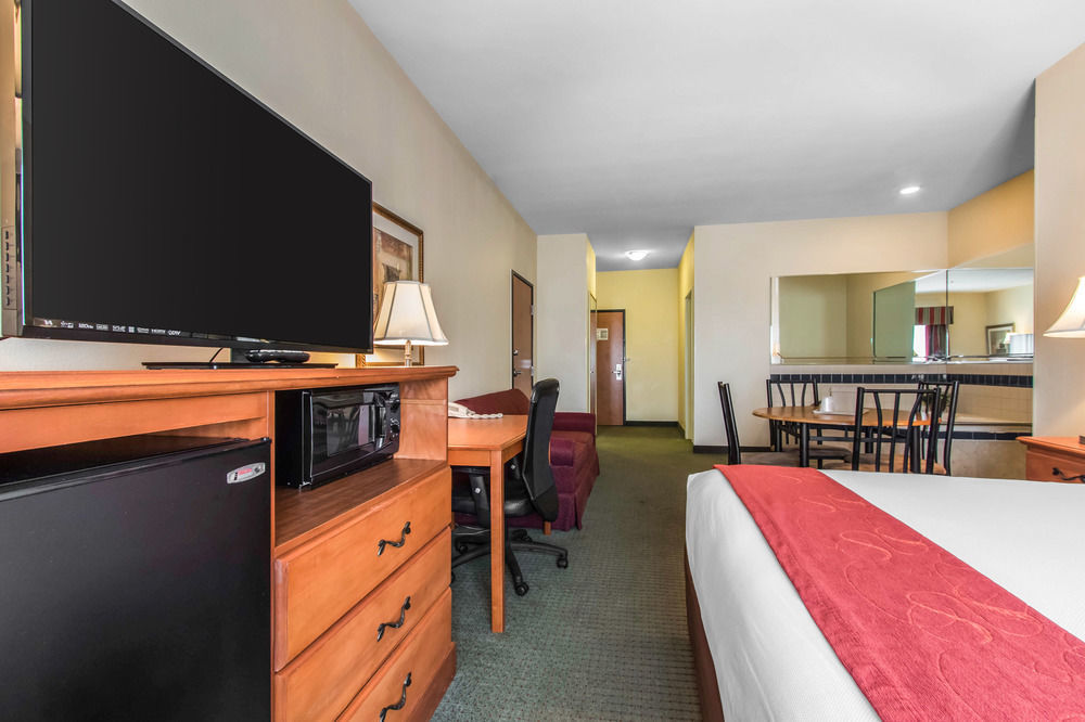 Comfort Suites Mount Vernon Exterior foto